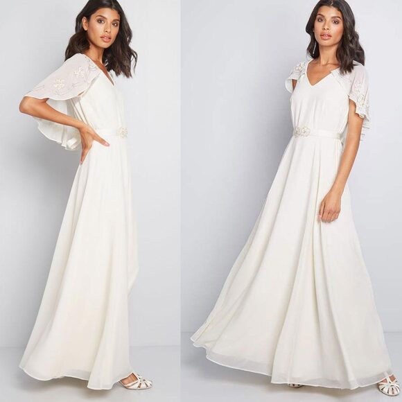 MODCLOTH Cape May Beaded Gown Maxi Dress in White Size 2 - Picture 1 of 11